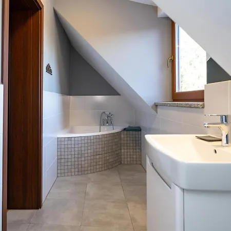 Klejnot Karkonoszy Bed & Breakfast 3*