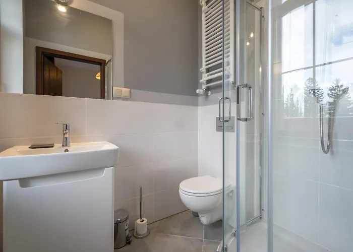 Klejnot Karkonoszy Bed & Breakfast 3*